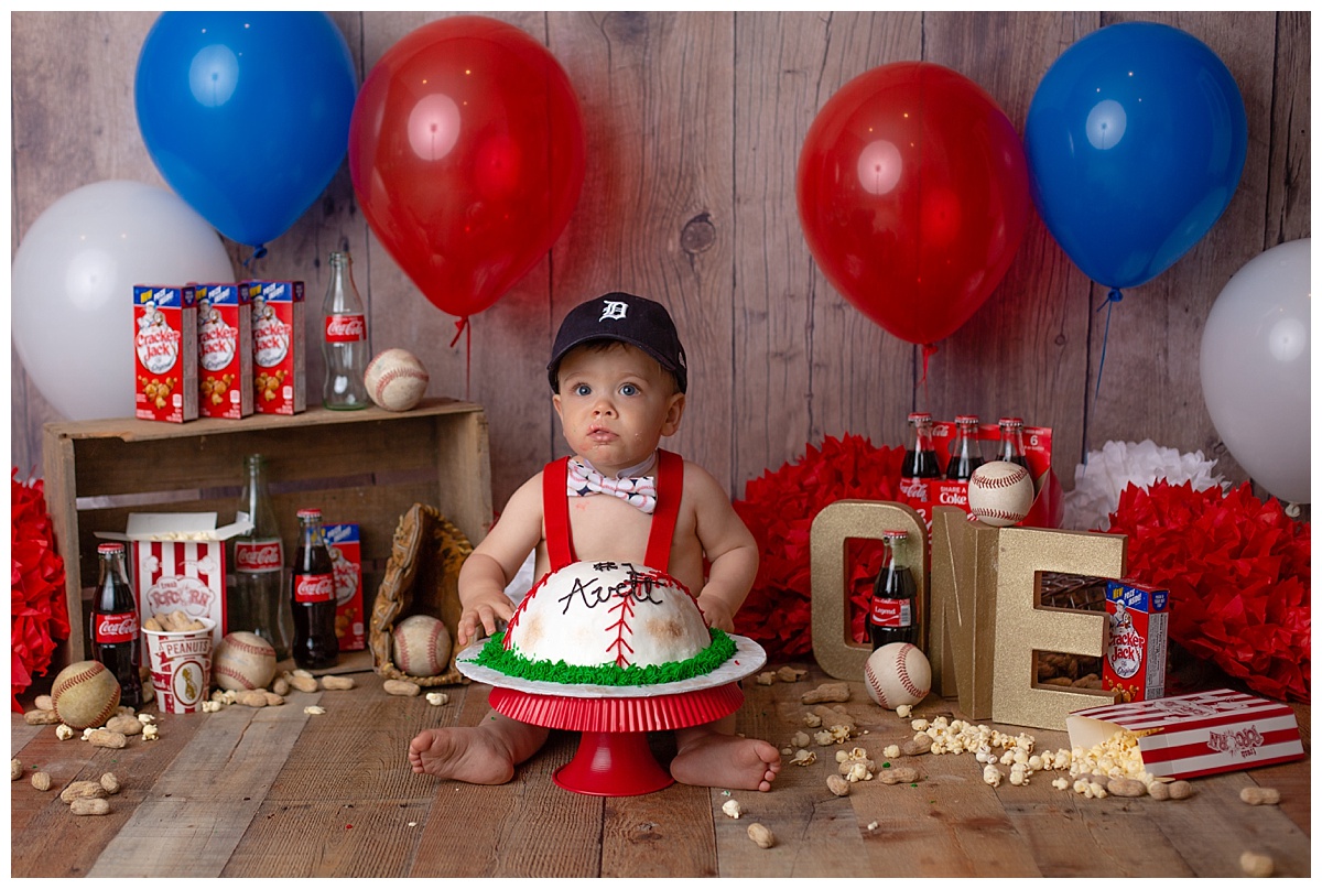 1st birthday photo session, Port Huron Studio Photographer, Baseball cake smash session