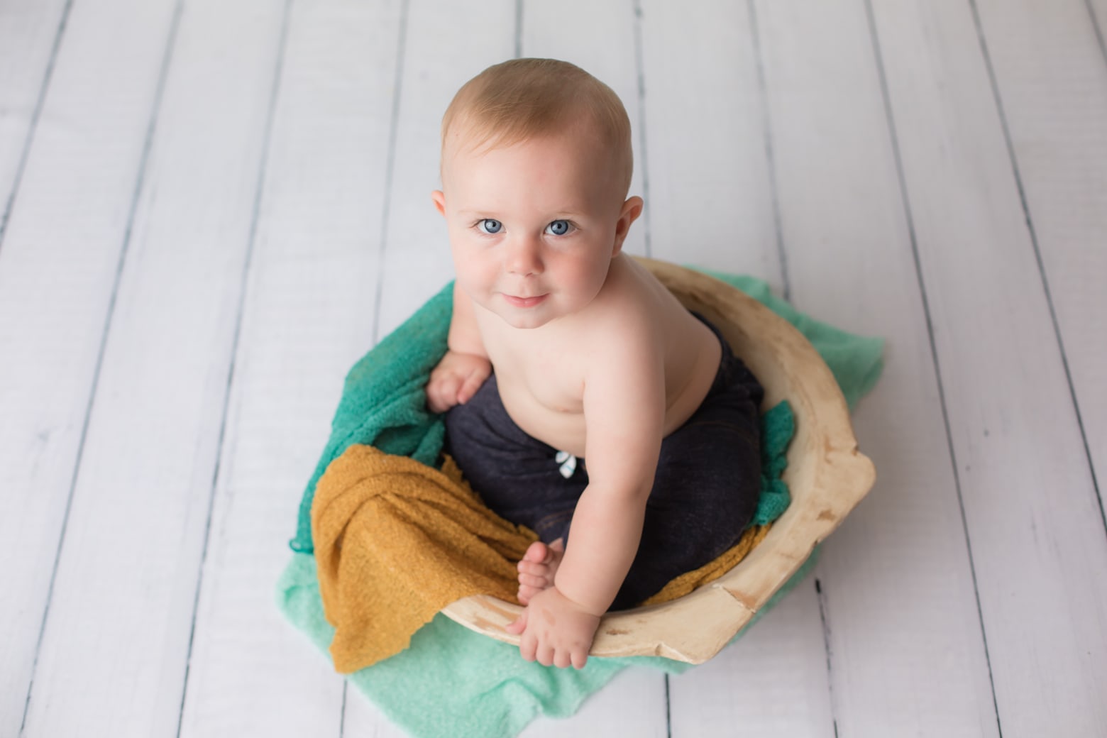 baby boy sitter session, 6 mth baby boy studio photos, port huron childrens photographer