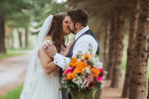 Ruby tree farm wedding, bride and groom kiss photo, michigan wedding photo,
