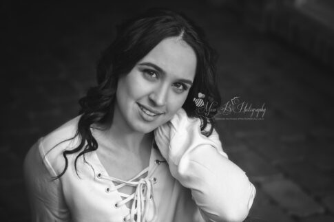 lexington michigan senior girl photo black and white